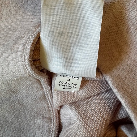 Nike Dy Fit Women’s Pink Athletic Shorts with Elastic Waistband Curved Hem Sz M - Picture 4 of 12